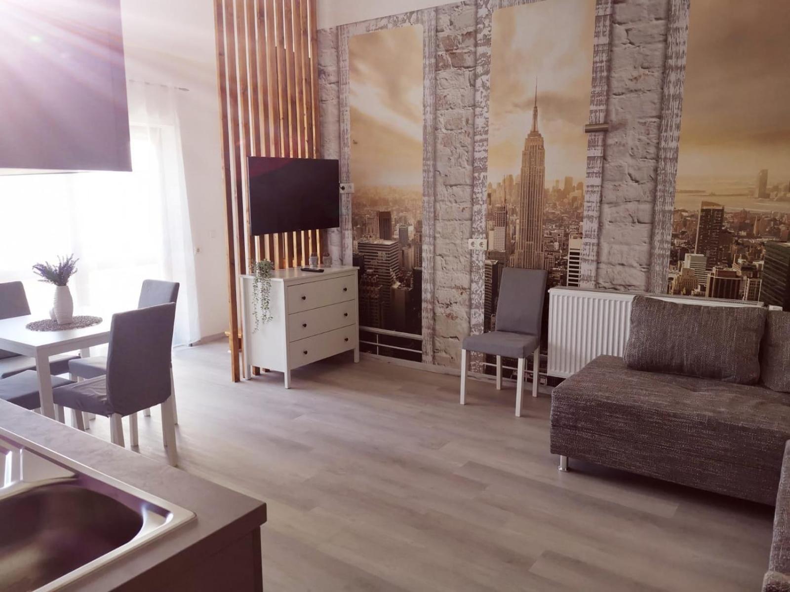 Ferienwohnung Lavanda รูสท์ ภายนอก รูปภาพ
